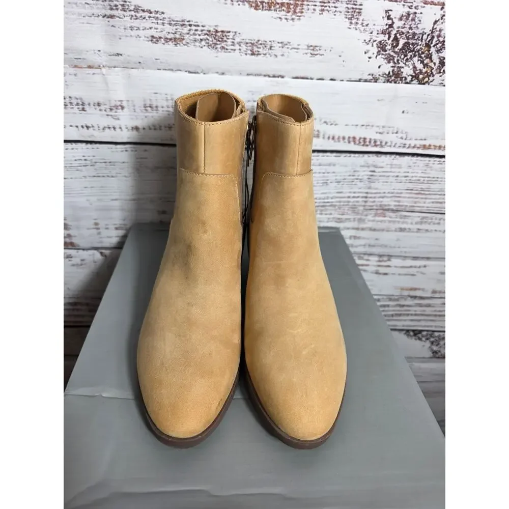 Vionic boots are